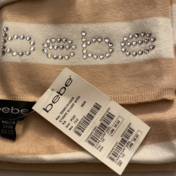 NWT BEBE Beanie and Scarf Set - Picture 3 of 5